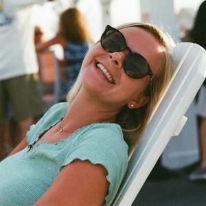 Meet your Posher, Ally